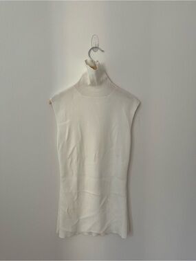 Giada Sleeveless Turtleneck Knit Top in Ivory